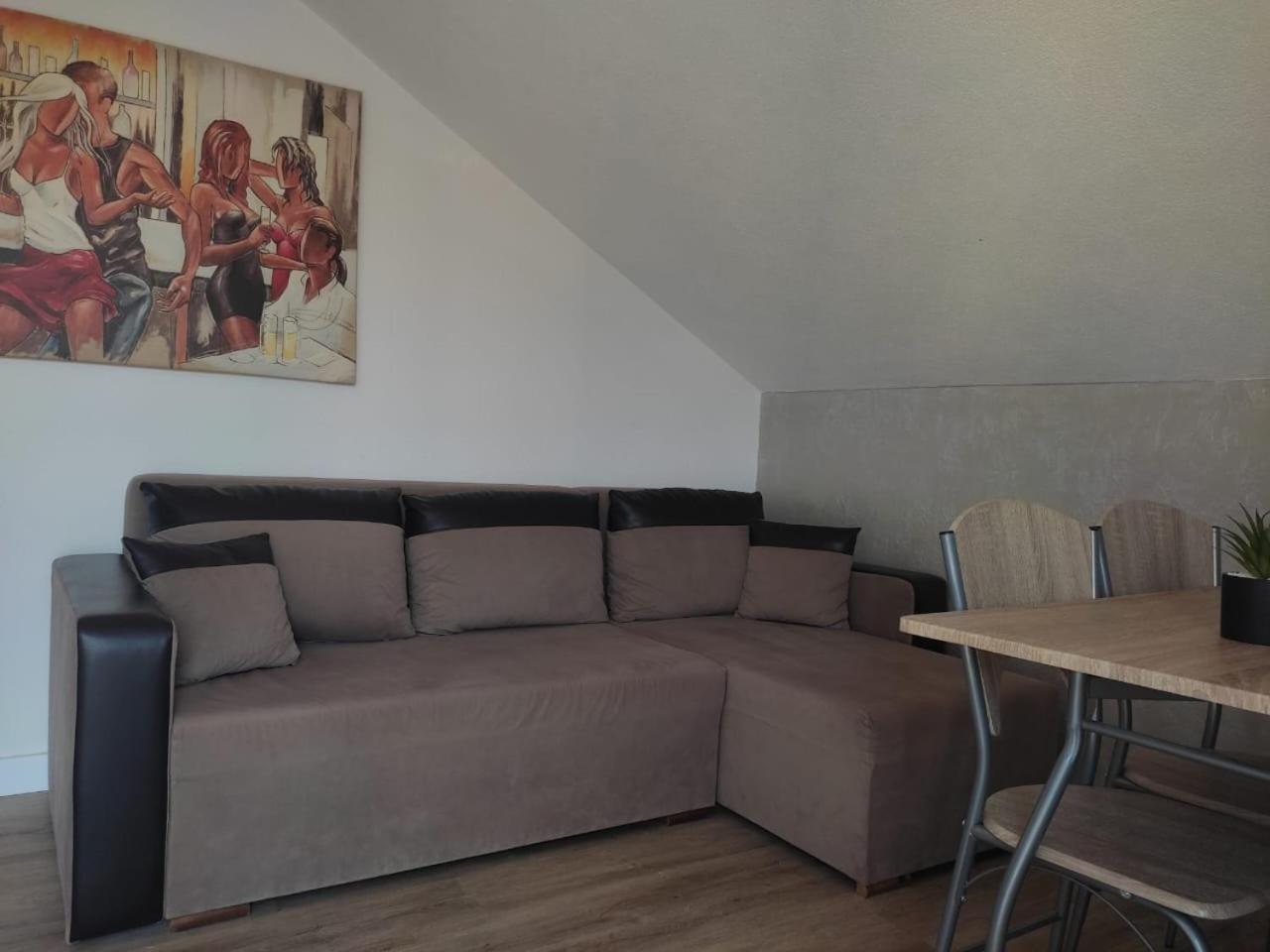 Apartments Vranes Тиват Экстерьер фото